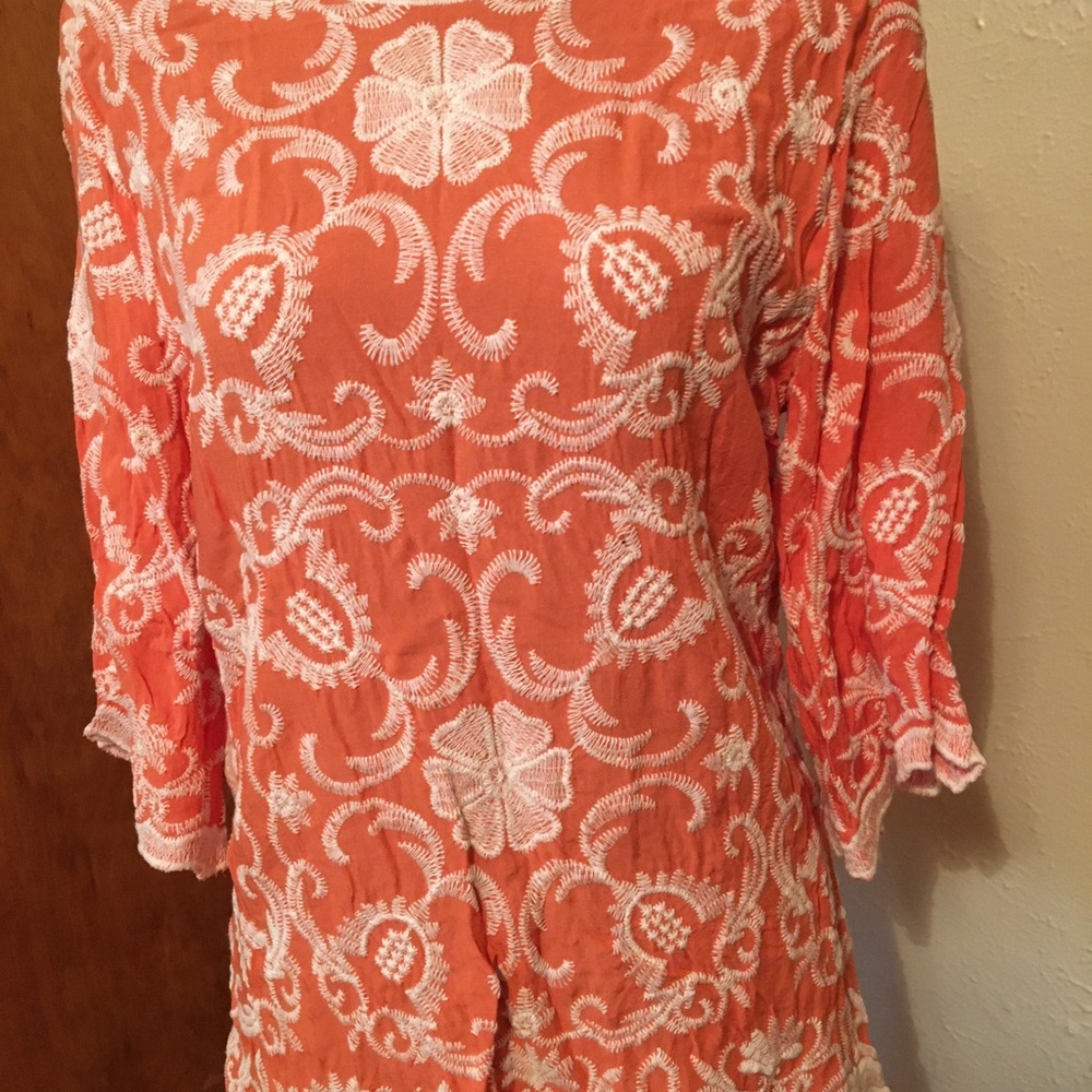 Solitaire Orange & White Rayon Top Shirt Sz Small